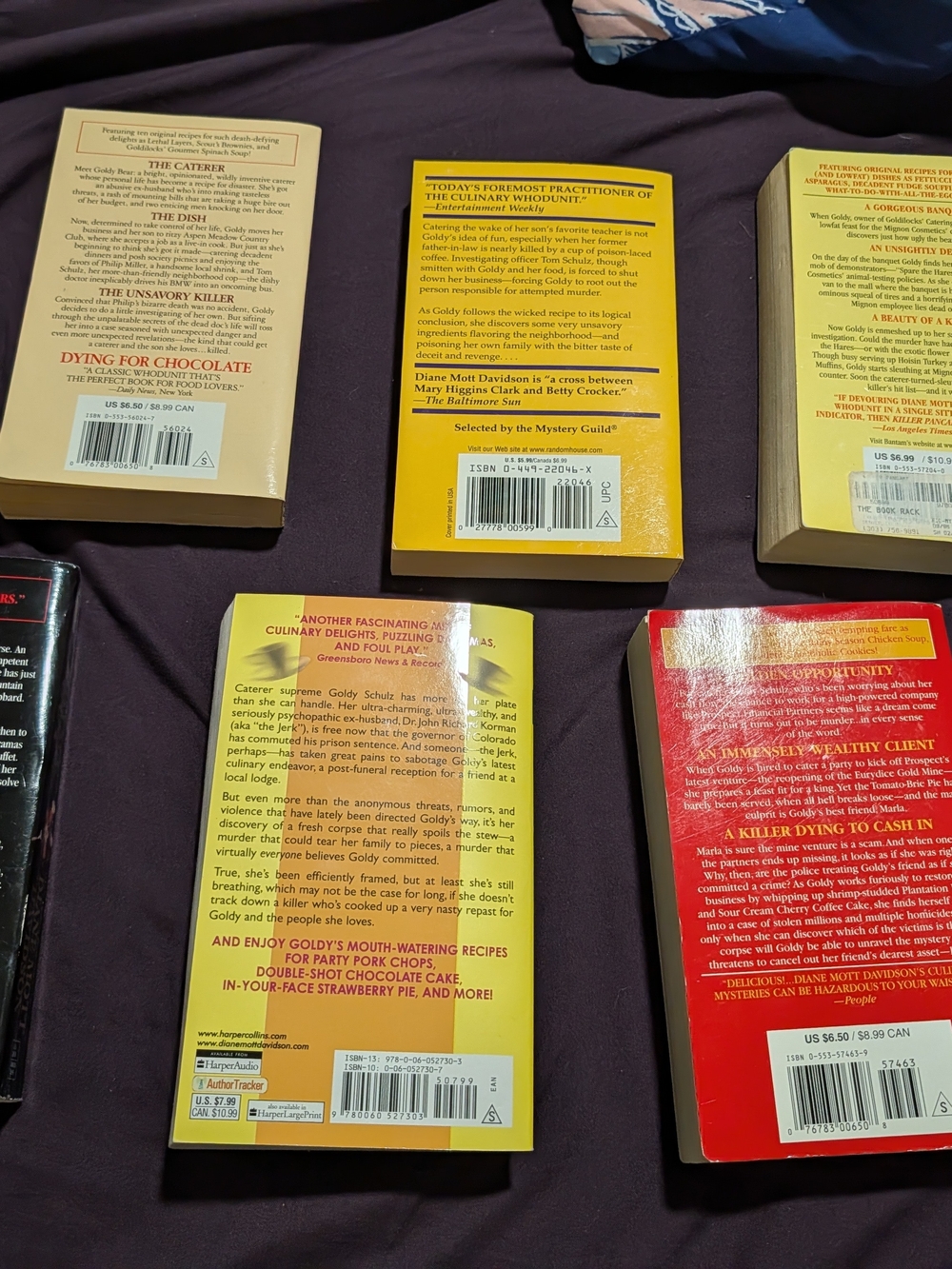Lot of 6 Diane Mott Davidson Mass Market Paperbacks - Picture 7 of 7